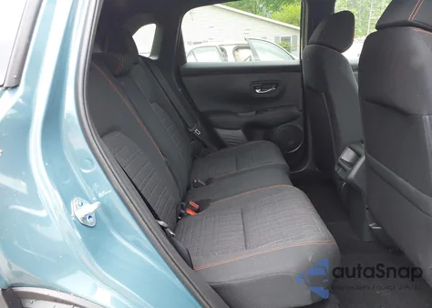 2025 Honda Hr-V Awd Sport z USA, uszkodzony, nr VIN 3CZRZ2H55SM786767